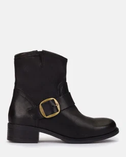 Flat Booty MONS-001 Black