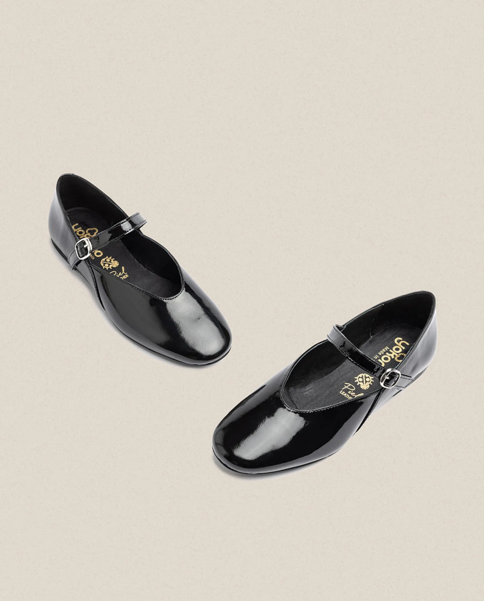 Flat Shoe ARI-001 Black