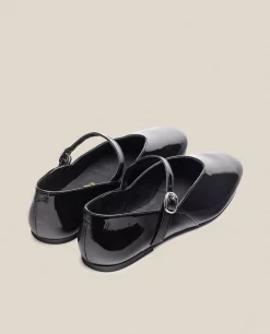 Flat Shoe ARI-001 Black