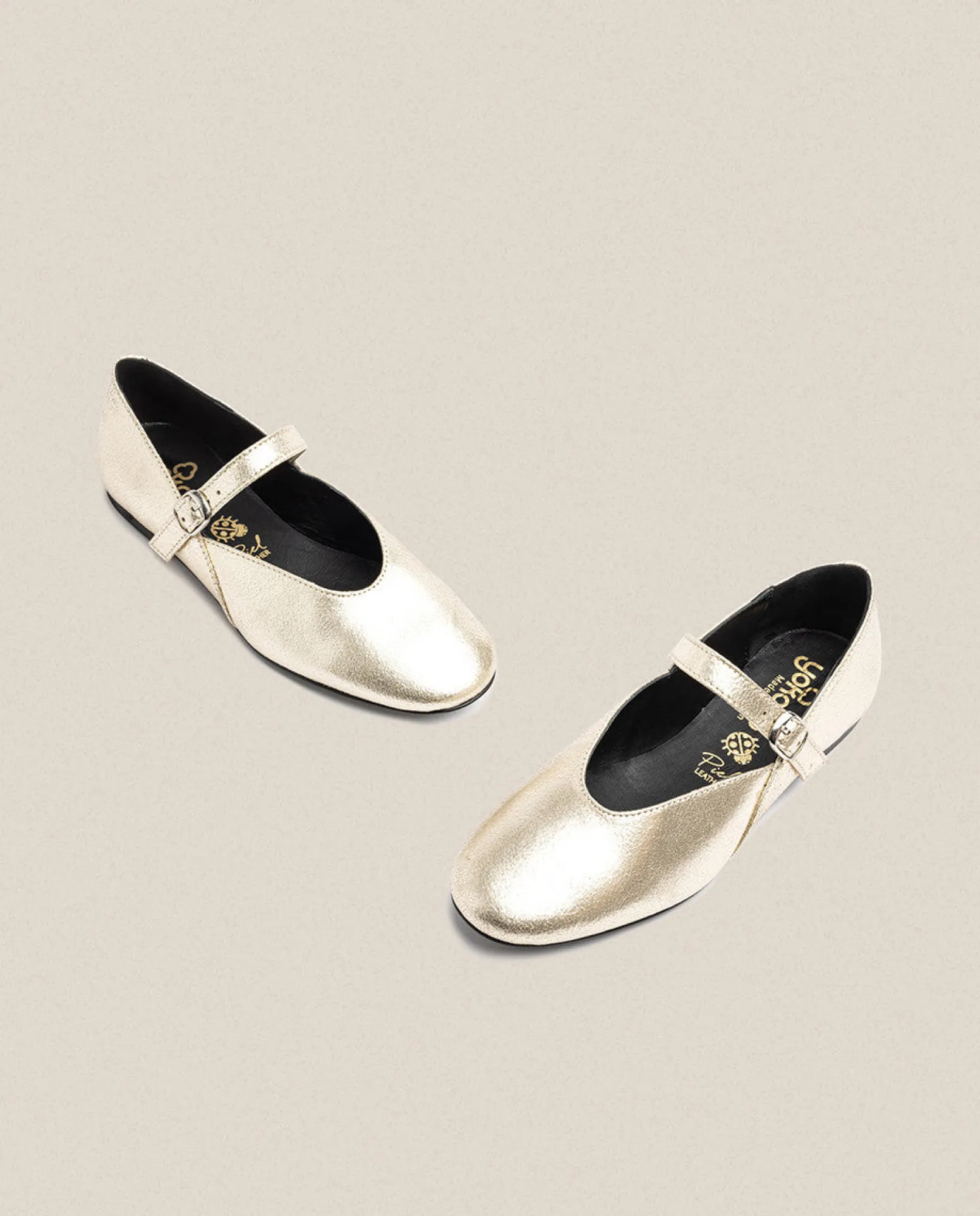 Flat Shoe ARI-001 Gold
