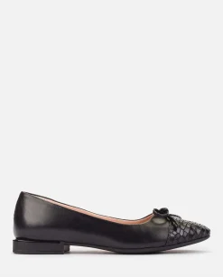 Flat Shoe CANADA-001 Black