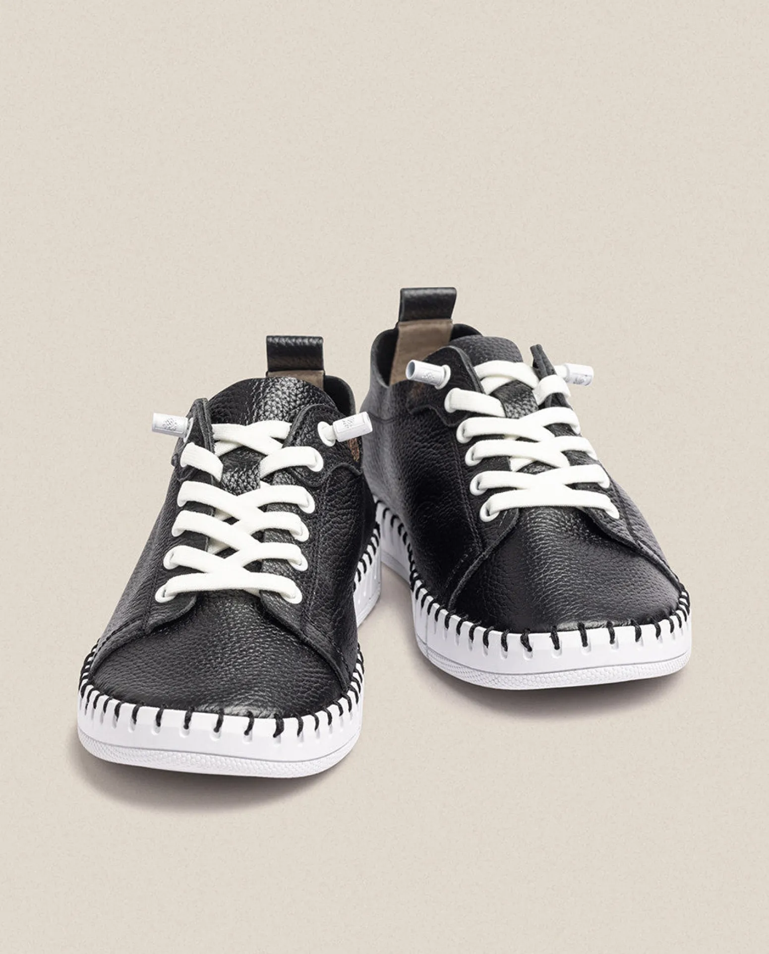 Flat Shoe FLOW-004 Black
