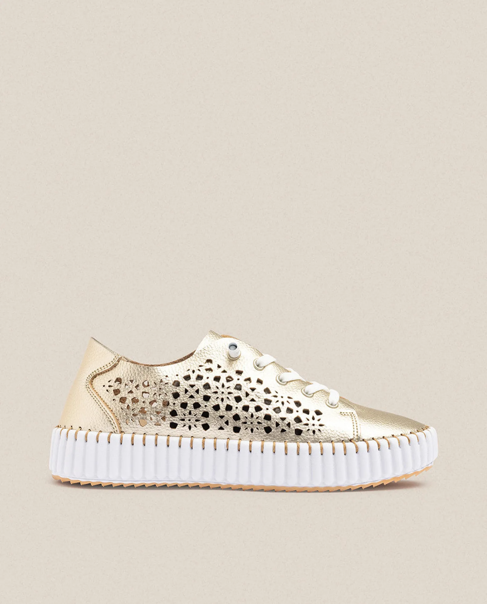 Flat Shoe SINTRA-002 Gold