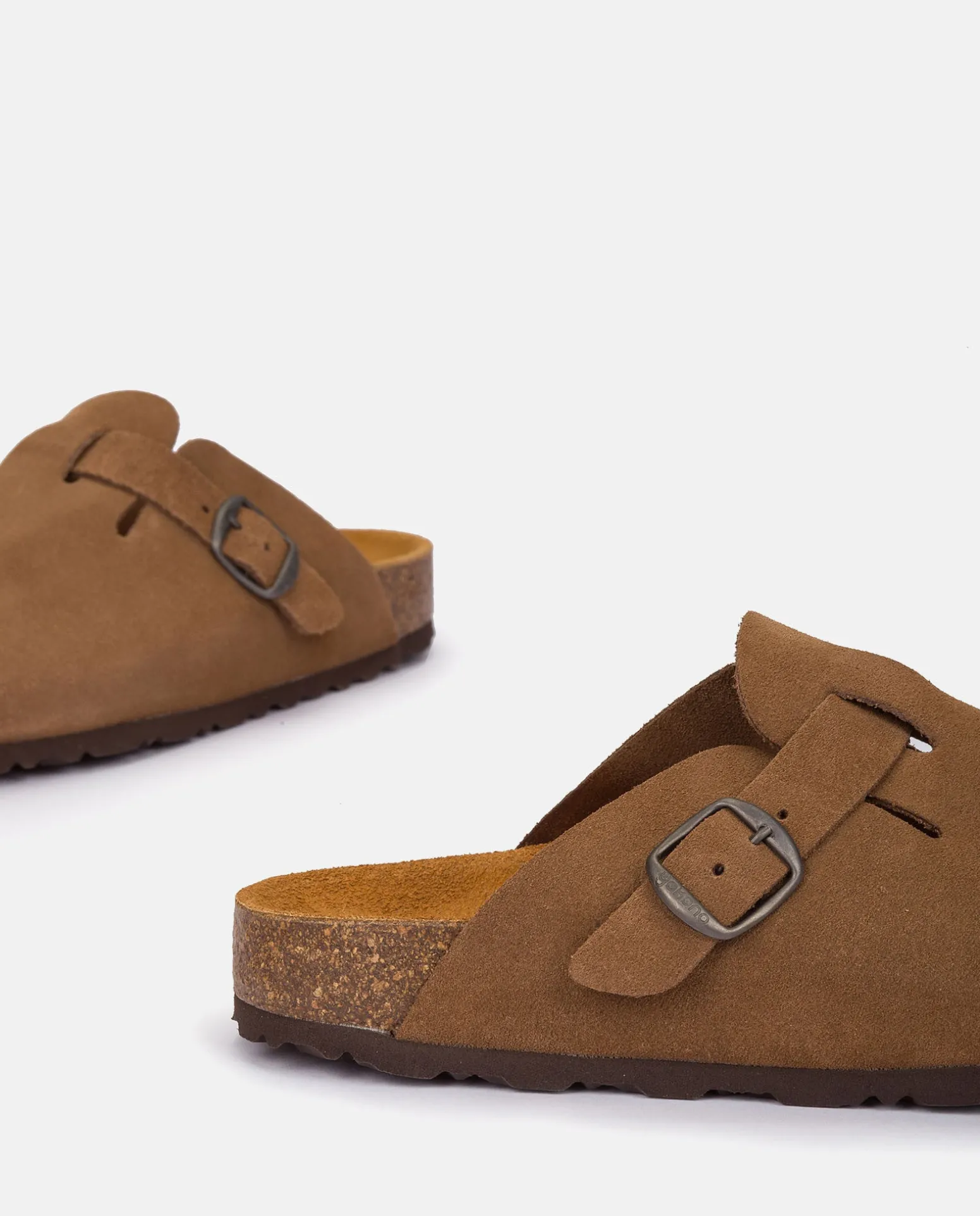 Flat Shoe ZUECO-599 Brown