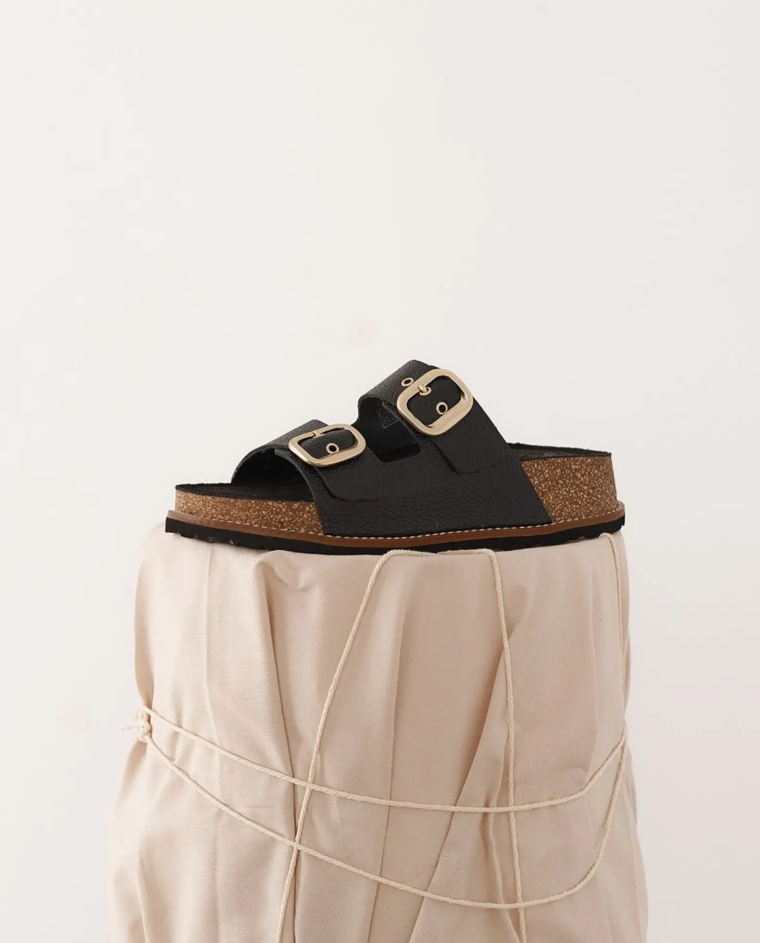 Platform Sandal OCA-013 Black