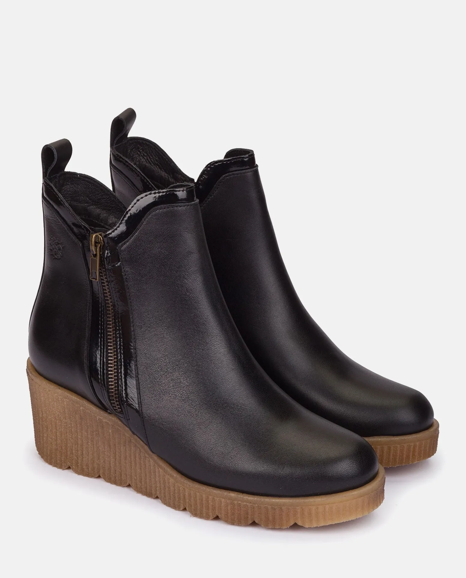 Wedge Booty MADONA-002 Black